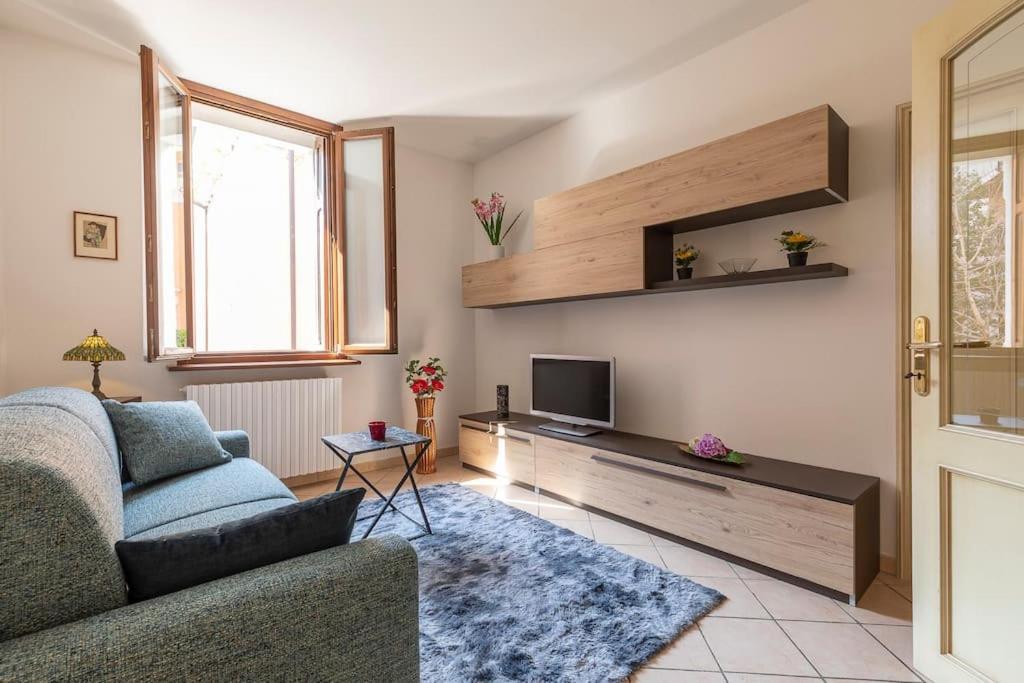 Residenza Sirtori Free Parking Lägenhet Verona Exteriör bild