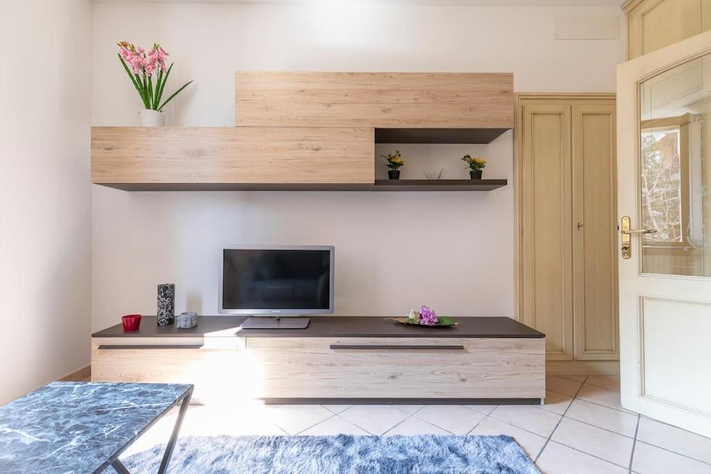 Residenza Sirtori Free Parking Lägenhet Verona Exteriör bild