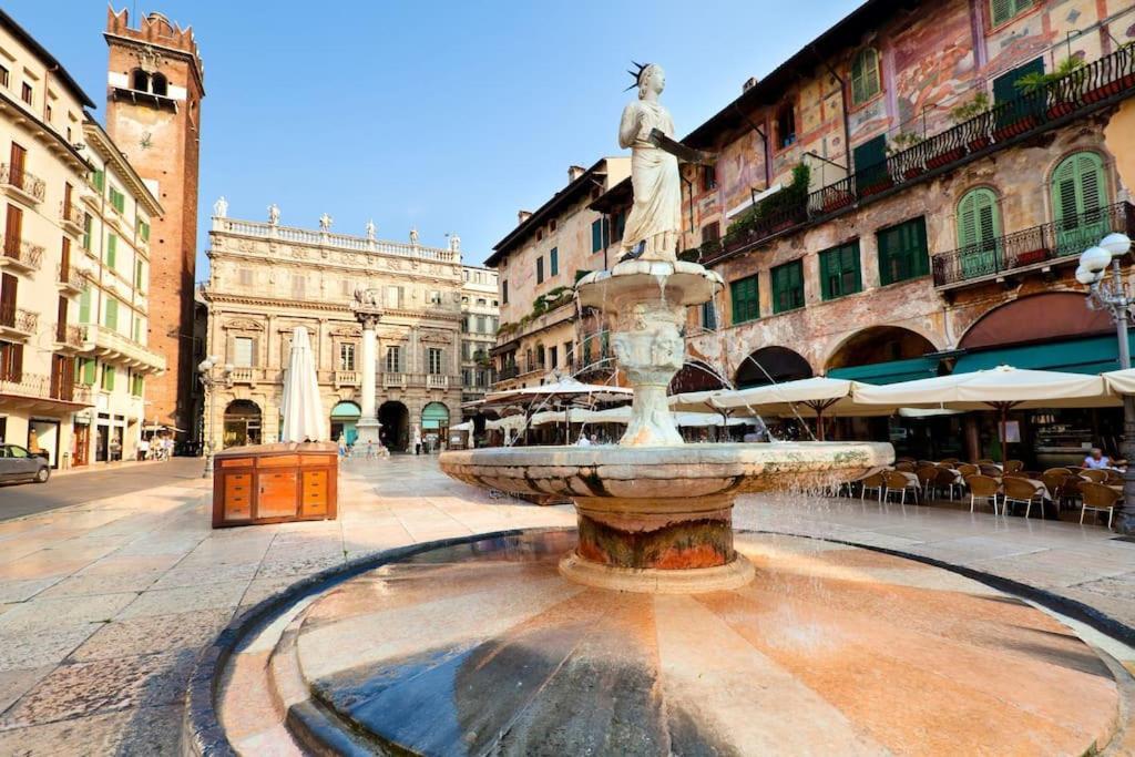 Residenza Sirtori Free Parking Lägenhet Verona Exteriör bild